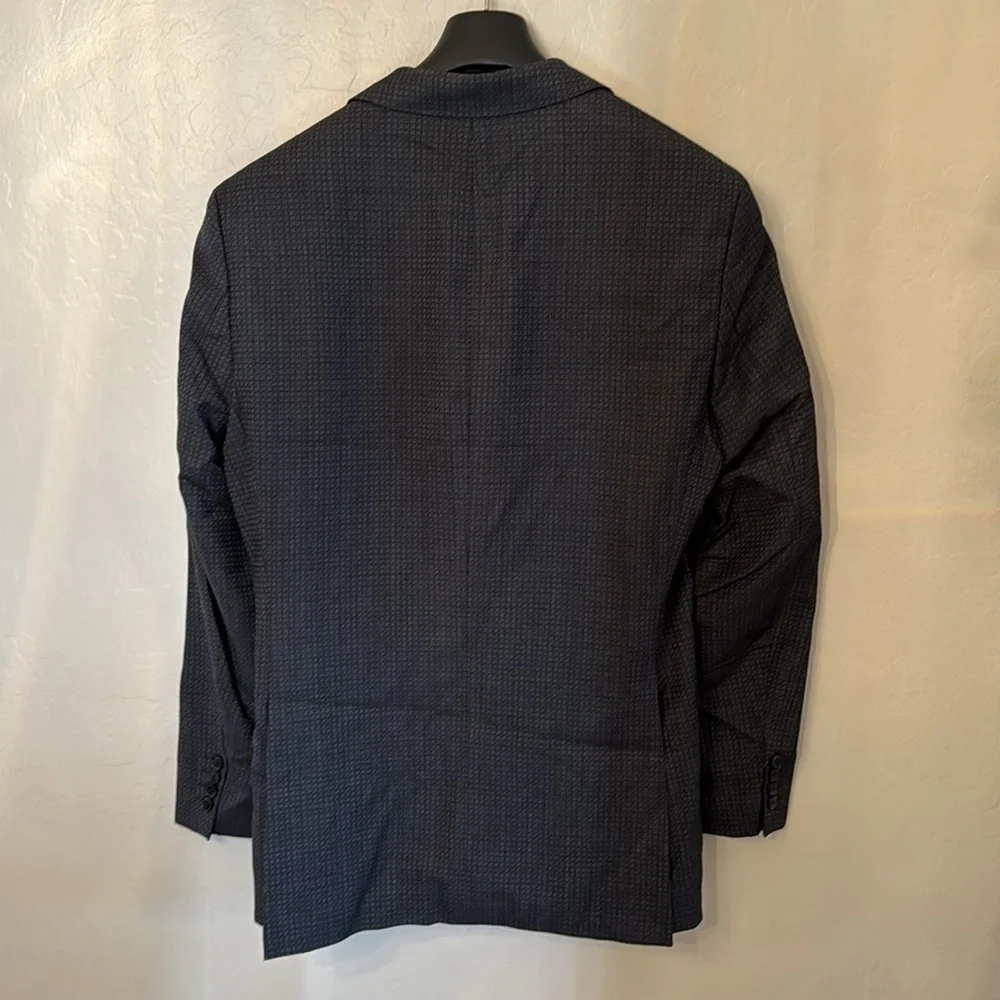 Hugo Boss patterned gray, black, and‎ blue Blazer 100% Virgin Wool Vintage Nice